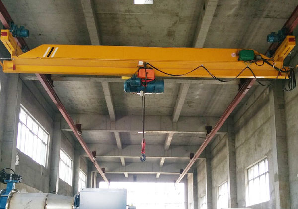 双梁起重机
